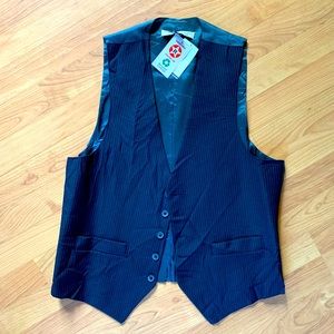 Business Class Levi’s Action Suits blue and gold